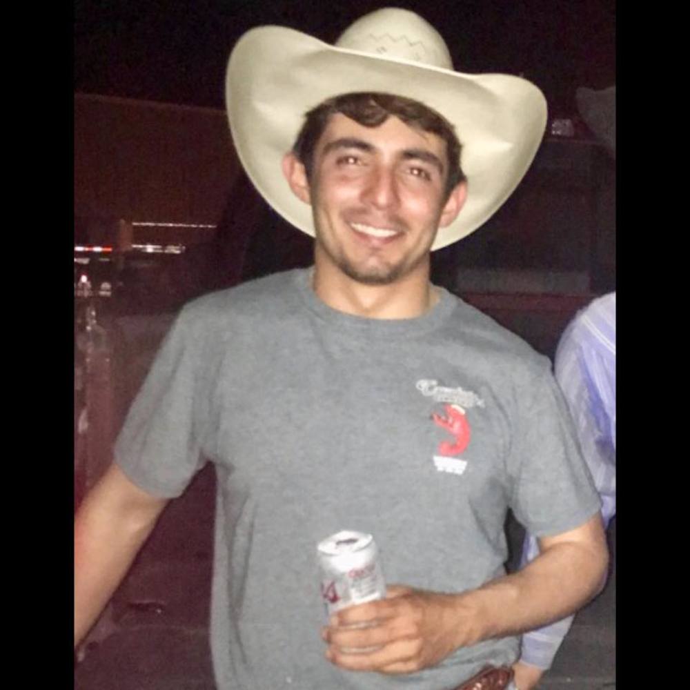 Meet your Posher, Troy